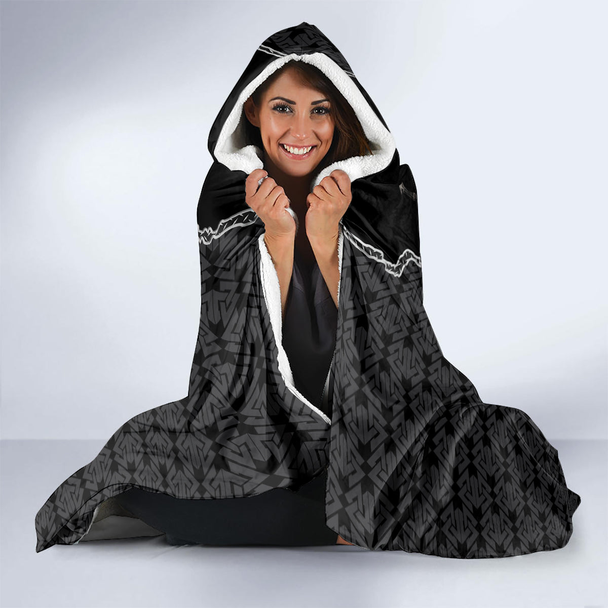 personalised-knights-templar-warrior-skull-hooded-blanket
