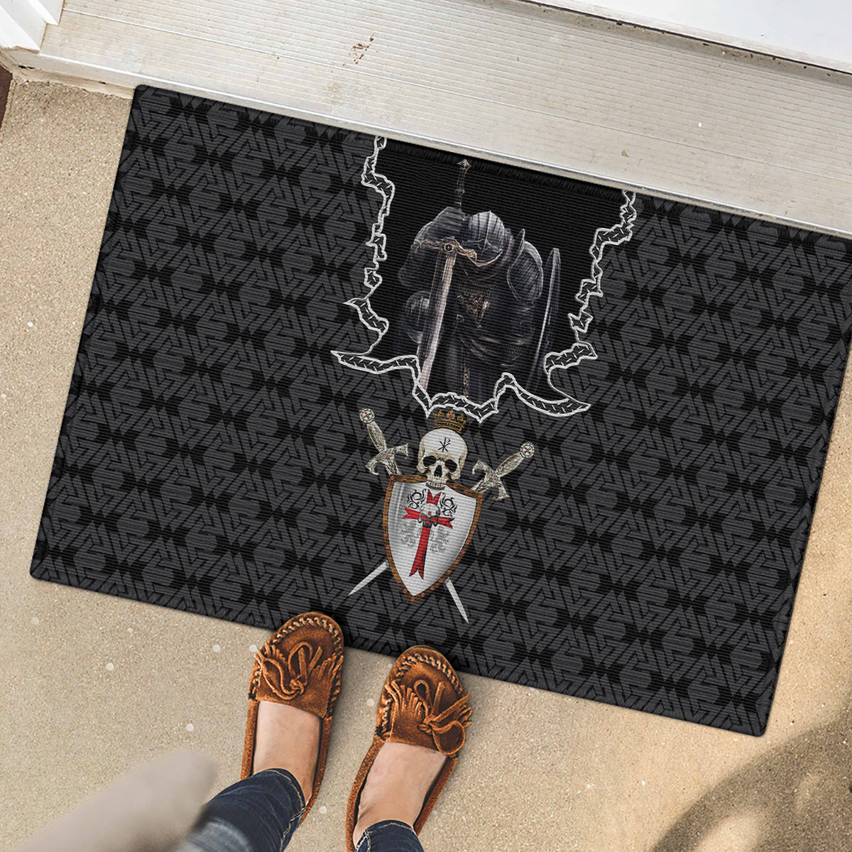 personalised-knights-templar-warrior-skull-rubber-doormat