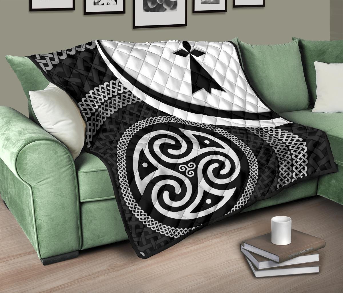 Celtic Premium Quilt - Brittany Flag With Celtic Patterns – Aljaira