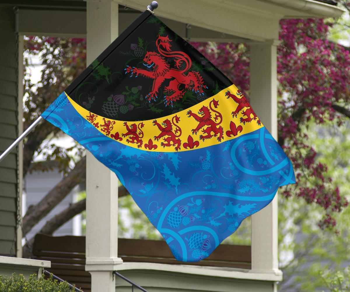 scotland-celtic-flag-scottish-lion-with-thistle-patterns