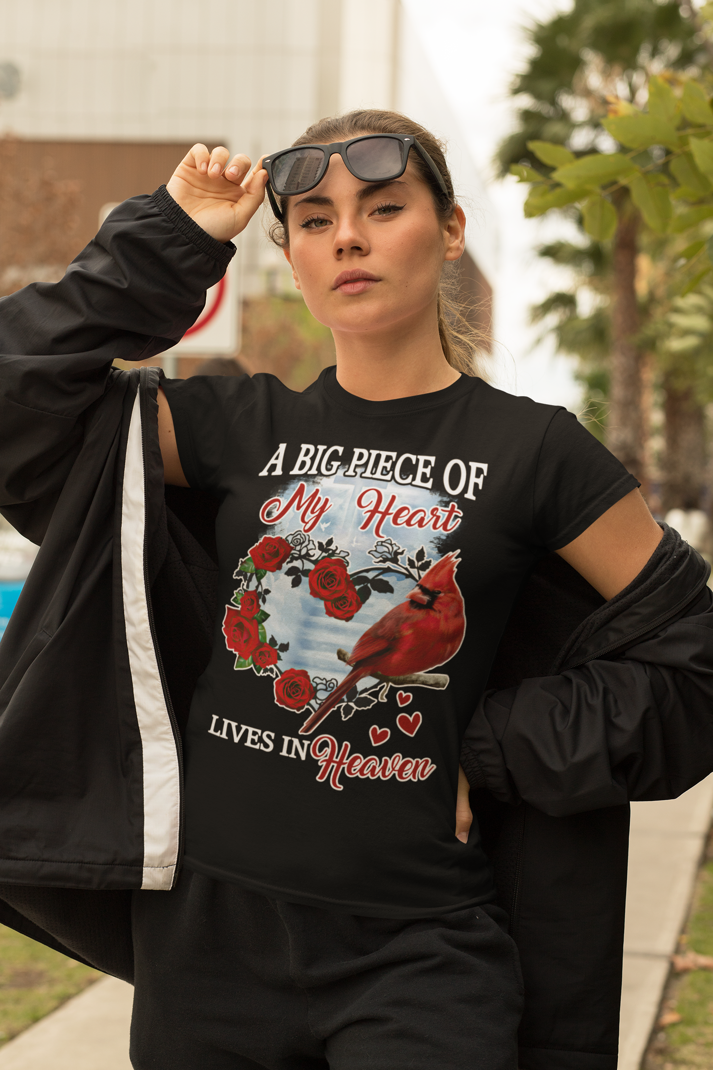A Big Piece Of My Heart Lives In Heaven - Memory T-shirts  LT11